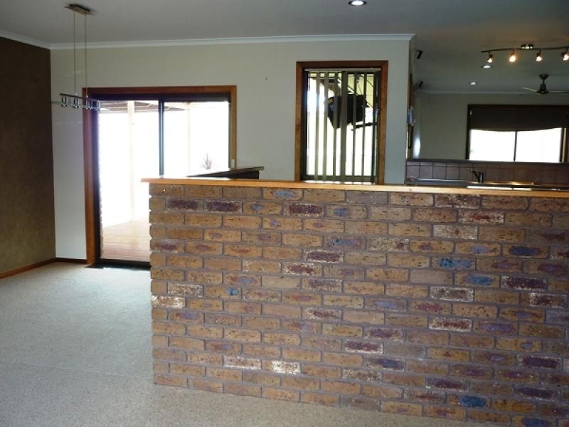 17 Montebello Drive, Mount Gambier SA 5290