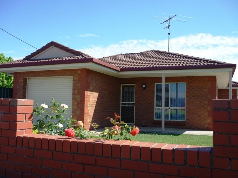 Unit 1/97 Sturt Street, Mount Gambier SA 5290
