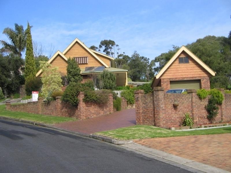 13 Kalimna Crescent, Mount Gambier SA 5290