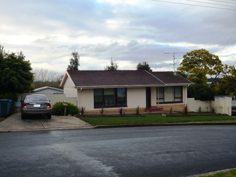 25 Hayes Crescent, Mount Gambier SA 5290
