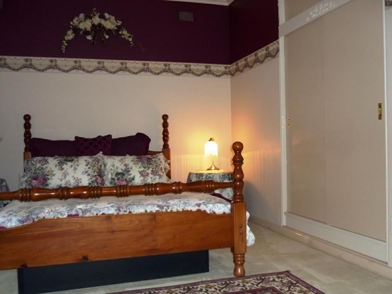 6 Sunnyside Drive, Mount Gambier SA 5290