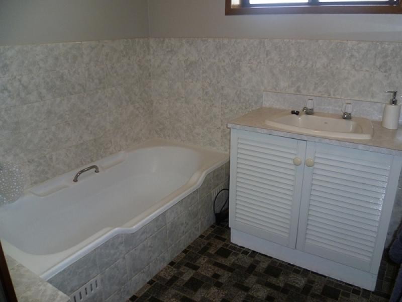 50 Kurrajong Street, Mount Gambier SA 5290