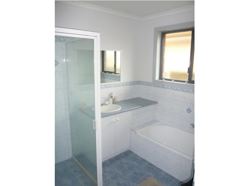 32 Kings Grove, Mount Gambier SA 5290