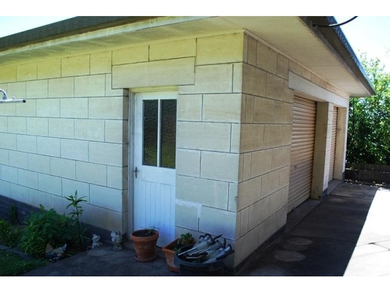 14 Degaris Street, Mount Gambier SA 5290