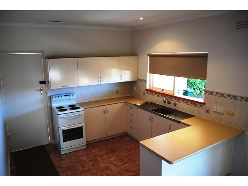 14 Degaris Street, Mount Gambier SA 5290