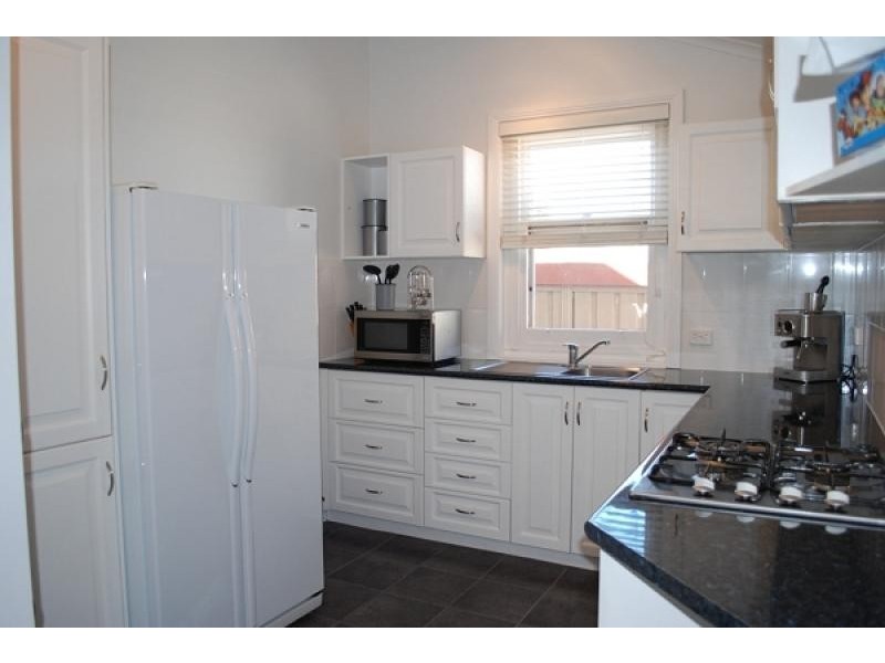 17 Gwendoline Street, Mount Gambier SA 5290