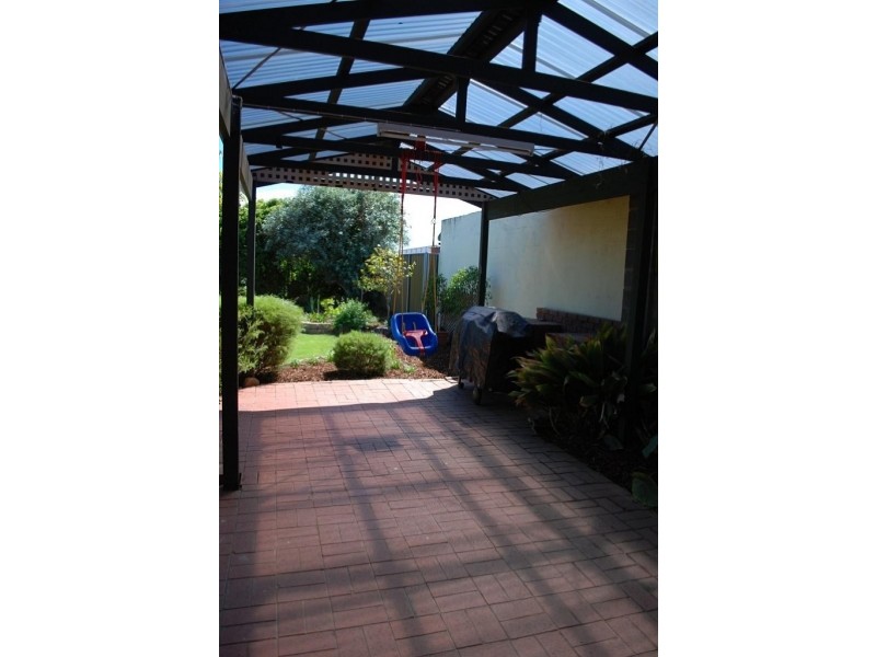 17 Gwendoline Street, Mount Gambier SA 5290