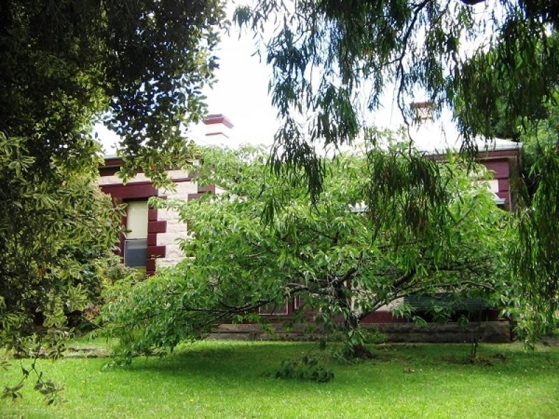 4 Queens Avenue, Mount Gambier SA 5290