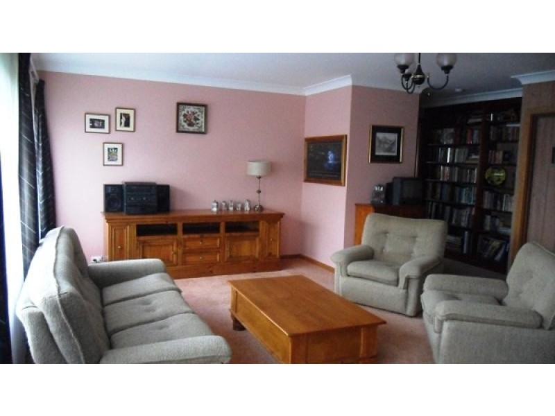 13 Kalimna Crescent, Mount Gambier SA 5290