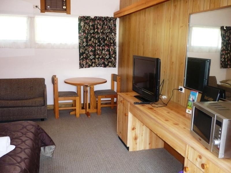 37 Bay Road, Mount Gambier SA 5290