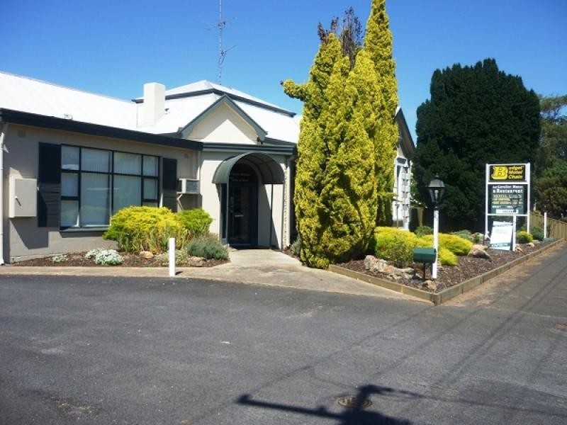 37 Bay Road, Mount Gambier SA 5290