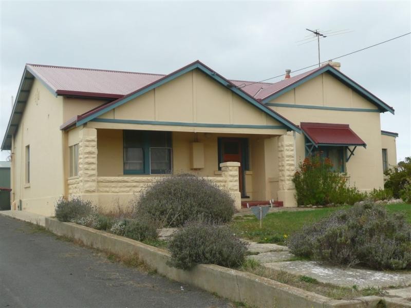 39 Railway Terrace, Beachport SA 5280