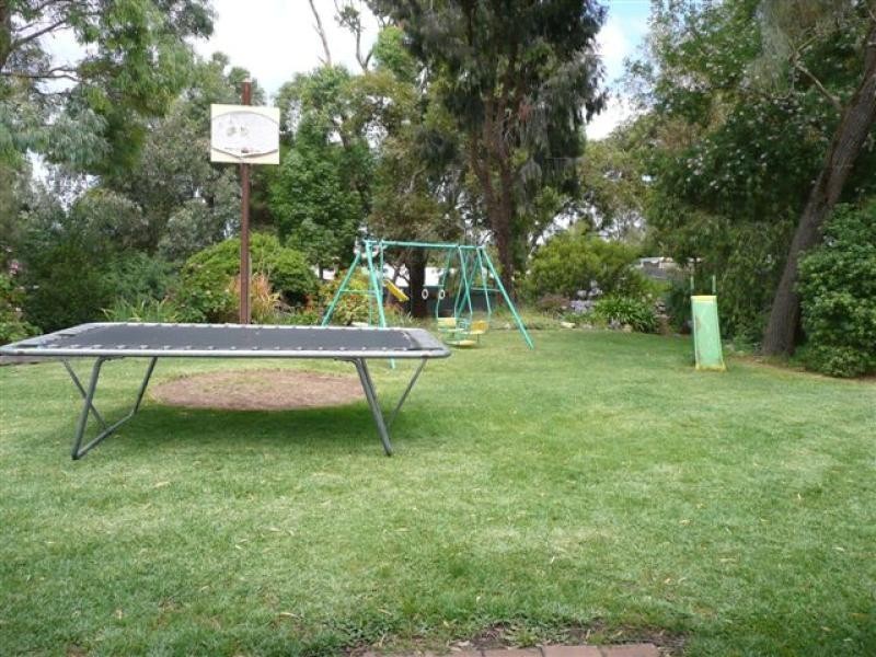 17 Grosser Street, Millicent SA 5280