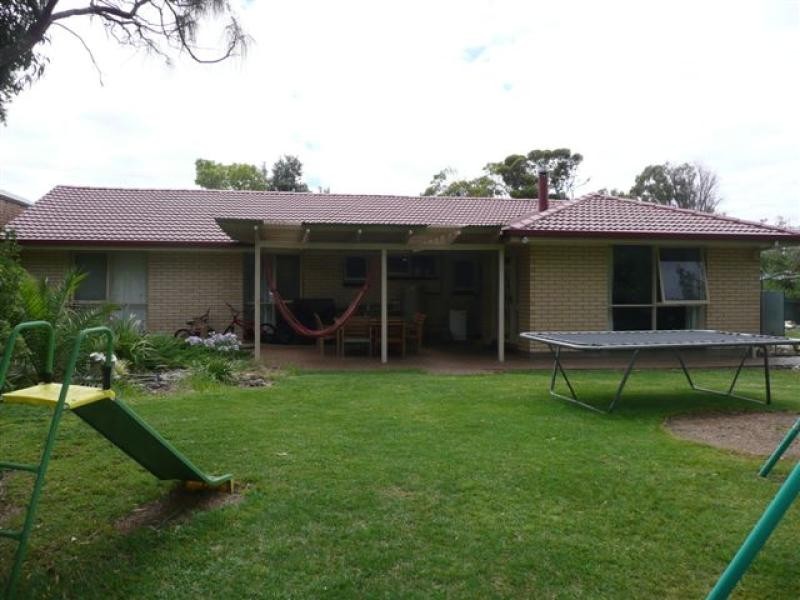 17 Grosser Street, Millicent SA 5280