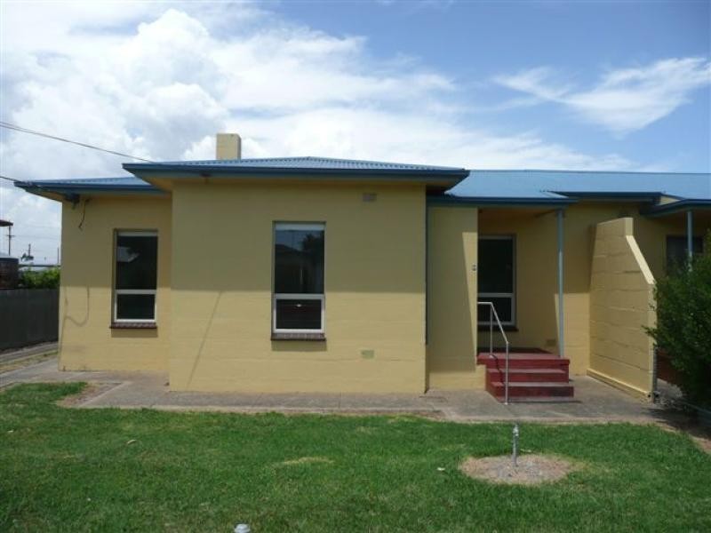 13 Whennen Street, Millicent SA 5280