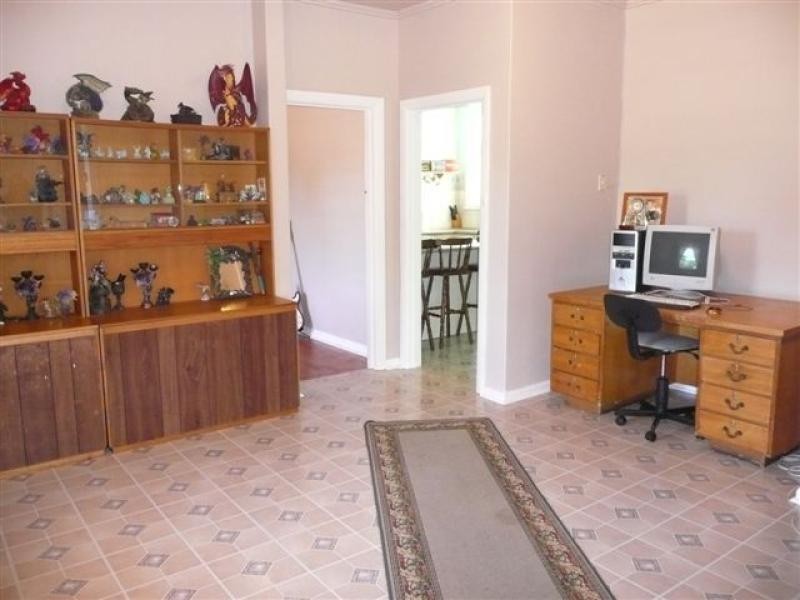 9 Daphne Street, Millicent SA 5280