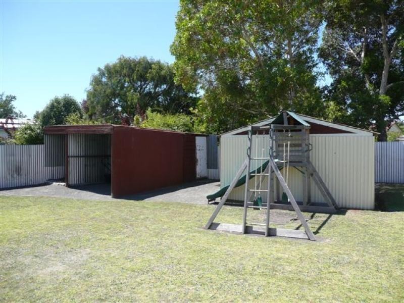 9 Daphne Street, Millicent SA 5280