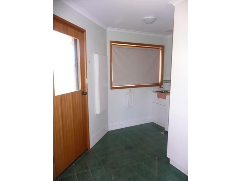 28 Beach Road, Beachport SA 5280