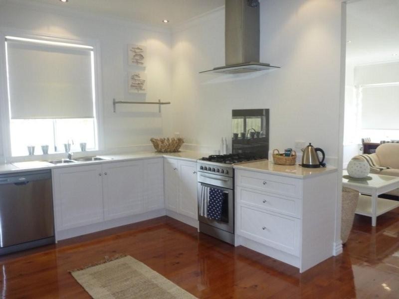 2 Lanky Street, Beachport SA 5280