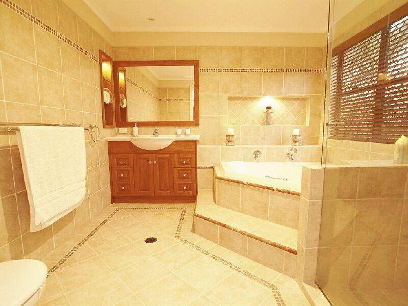 15 SABU COURT, Mcdowall QLD 4053