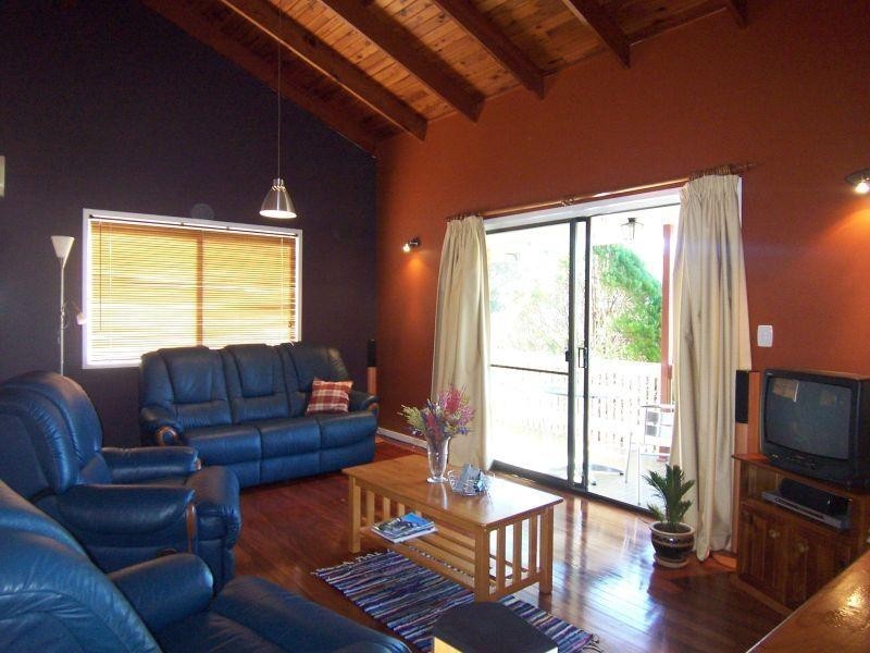 6 MACGRAW STREET, Mcdowall QLD 4053