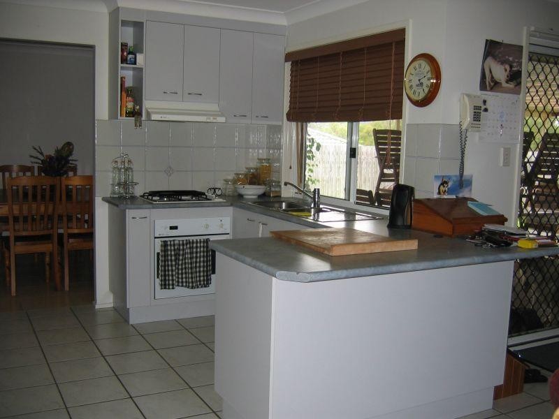 5 LYNAGH COURT, Arana Hills QLD 4054