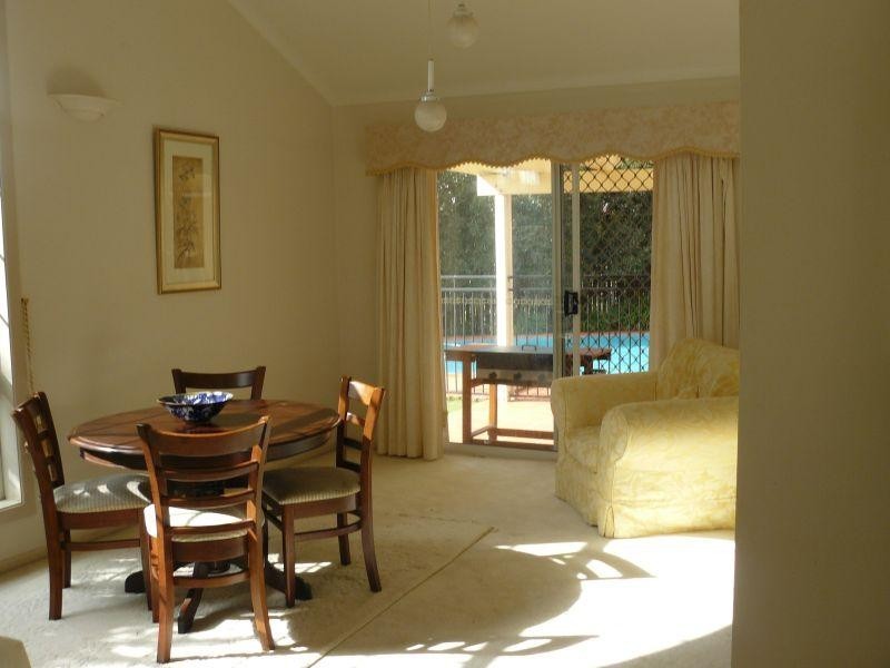 10 Cosmos Place, Bridgeman Downs QLD 4035