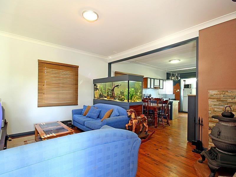6 Nolan Street, Keperra QLD 4054
