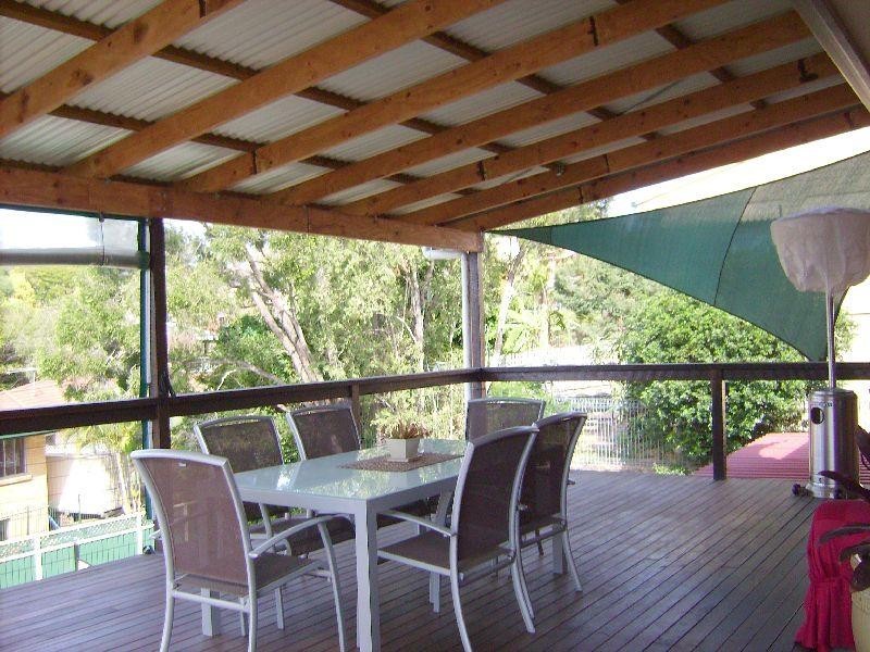 10 VOIGT STREET, Mcdowall QLD 4053