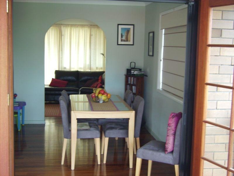 10 VOIGT STREET, Mcdowall QLD 4053