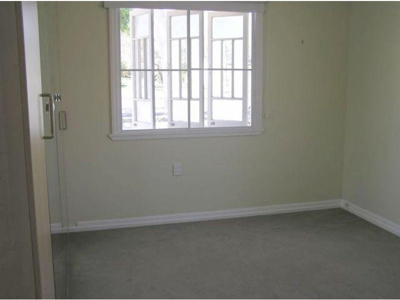 28 Greenwood Street, Brighton QLD 4017