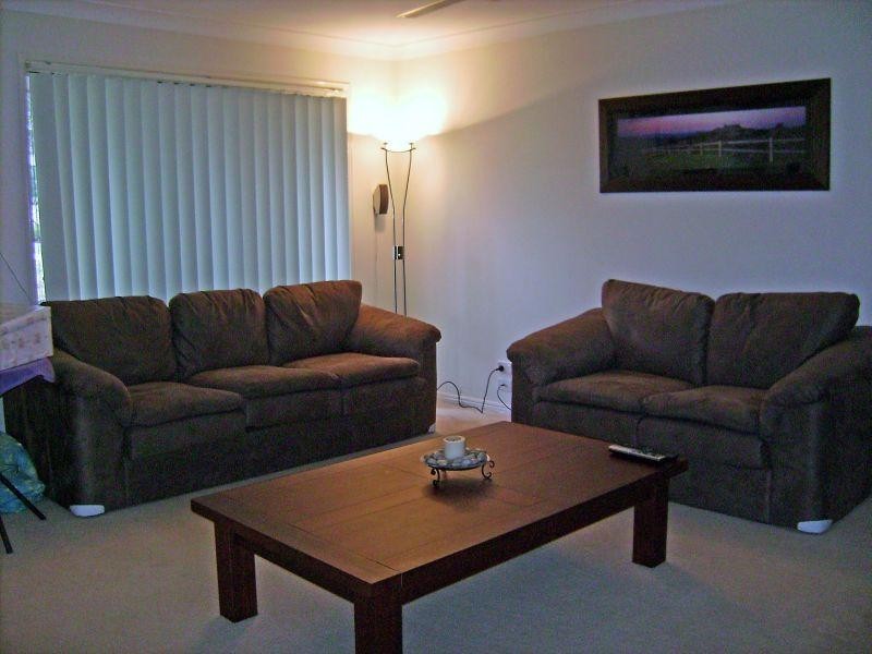 4 Karen Street, Mcdowall QLD 4053