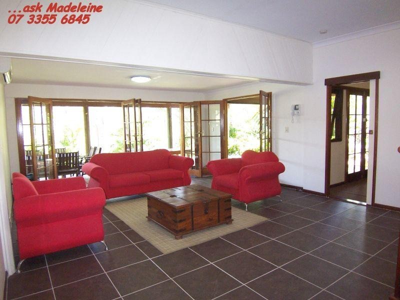 6 Weber Court, Bunya QLD 4055