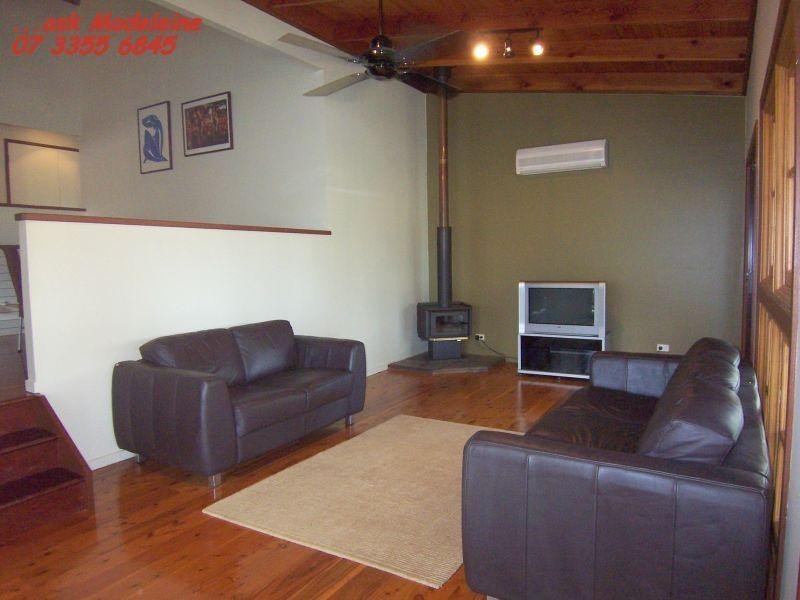 6 Weber Court, Bunya QLD 4055