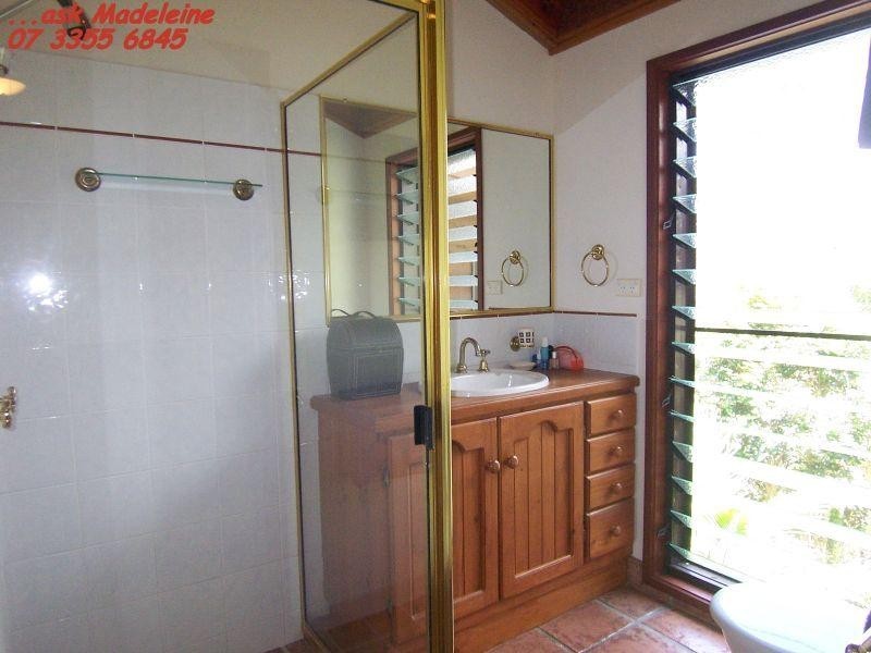 6 Weber Court, Bunya QLD 4055