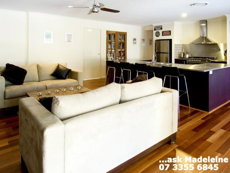 32 Kentville Street, Mitchelton QLD 4053