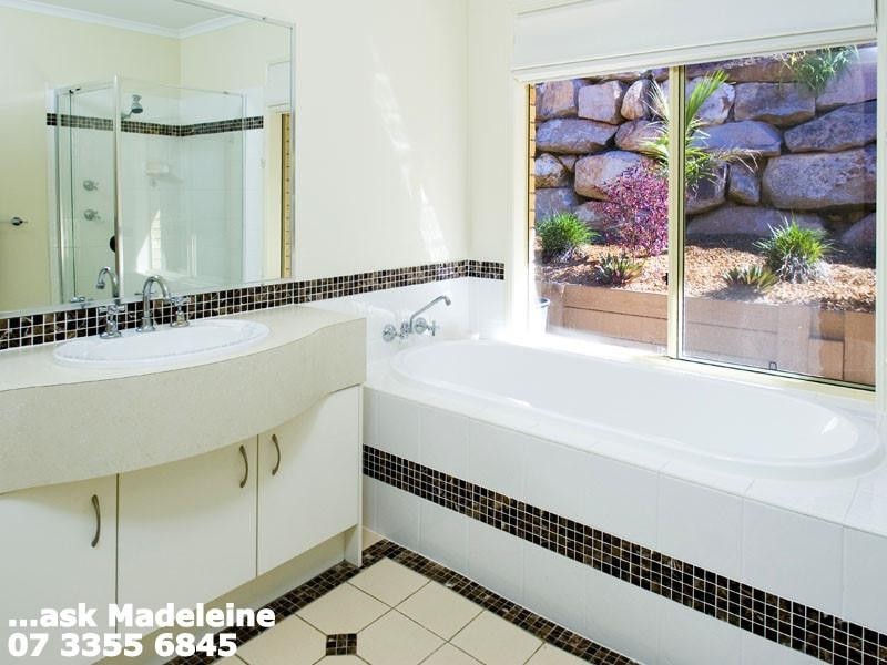 32 Kentville Street, Mitchelton QLD 4053