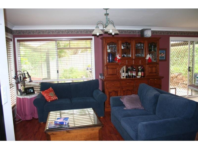 17 Greenfern Place, Ferny Grove QLD 4055