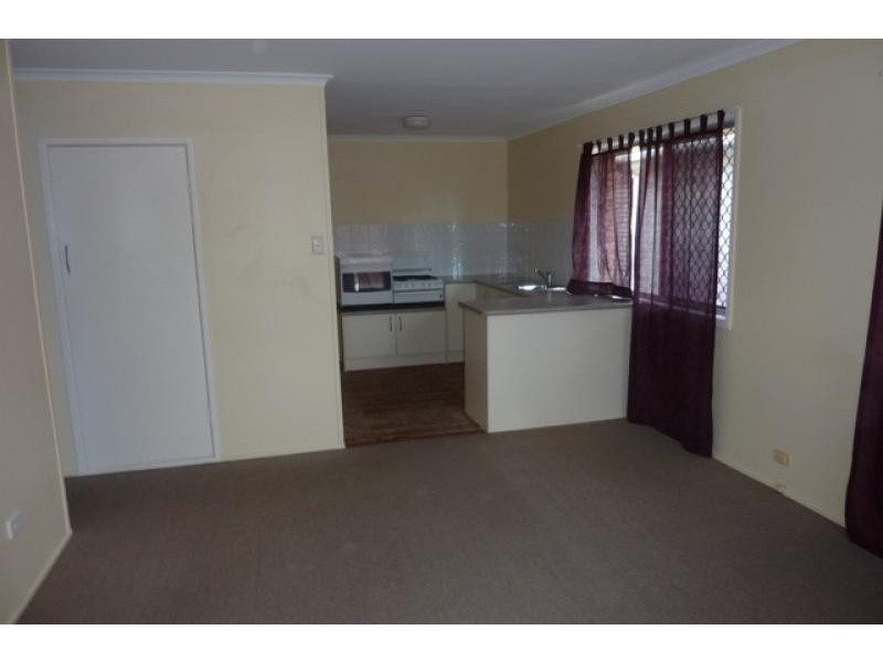 2/8 Montrose Street, Gordon Park QLD 4031