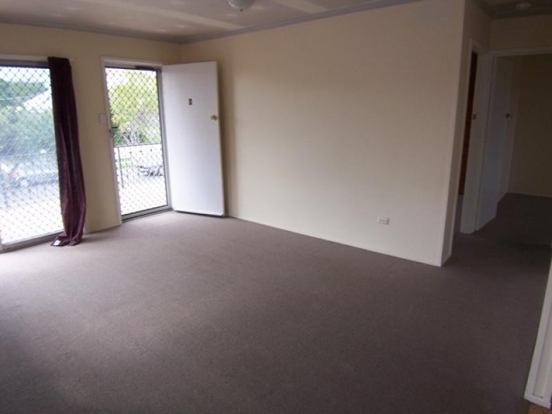 2/8 Montrose Street, Gordon Park QLD 4031