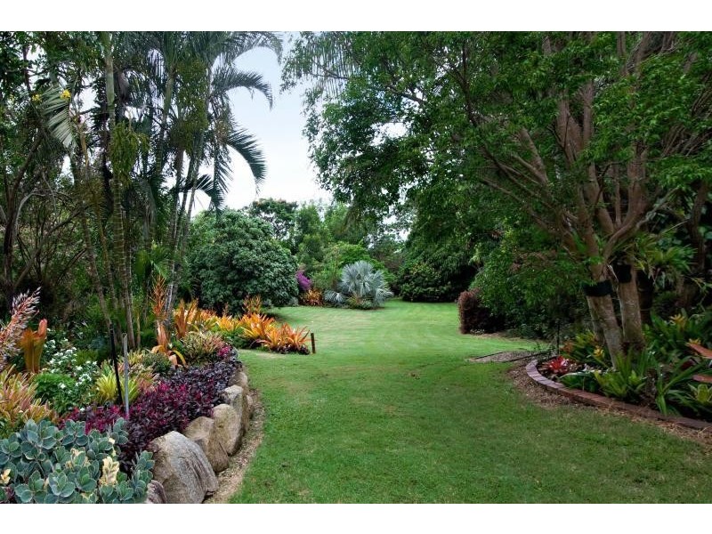 10 Blue Hills Drive, Bunya QLD 4055