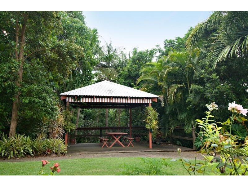 10 Blue Hills Drive, Bunya QLD 4055