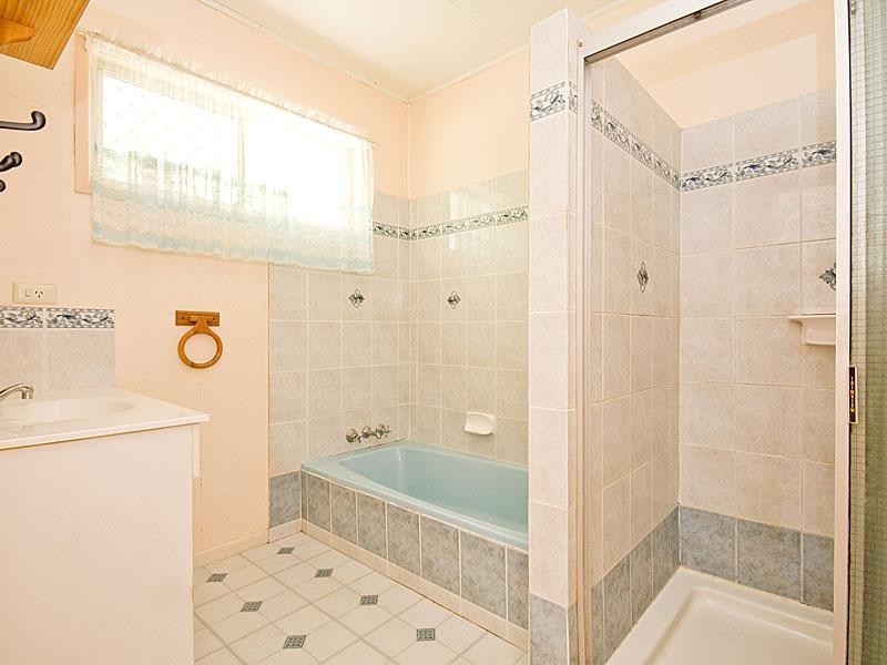 186 Patricks Road, Ferny Hills QLD 4055