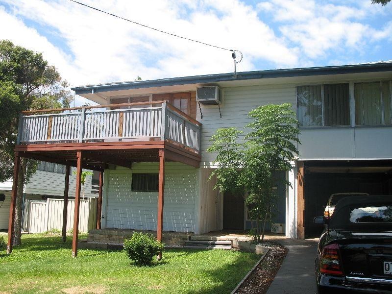 13 Narellan Street, Arana Hills QLD 4054