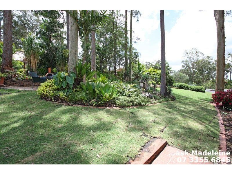 7 Weber Court, Bunya QLD 4055