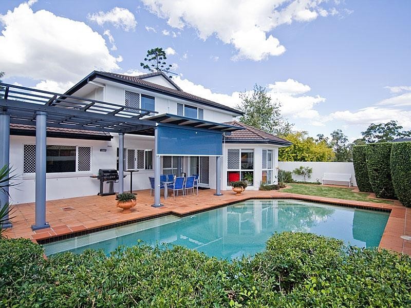 16 Hoop Pine Place, Bridgeman Downs QLD 4035