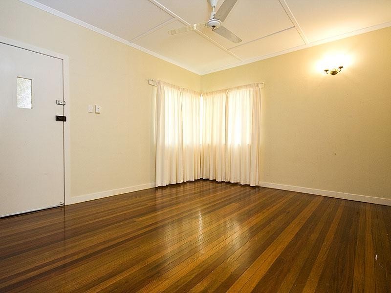 23 Hoolan Street, Stafford QLD 4053