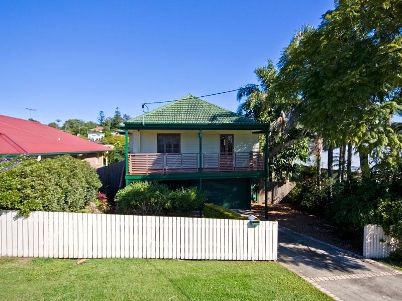 26 June Street, Mitchelton QLD 4053