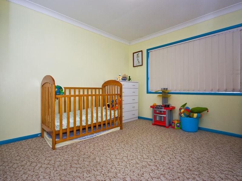 1136 South Pine Road, Arana Hills QLD 4054