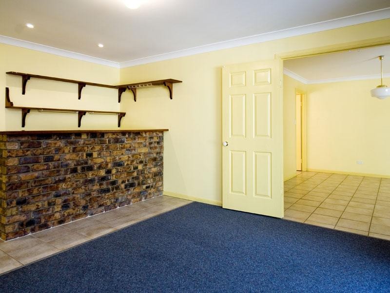 3 Keitel Close, Bridgeman Downs QLD 4035